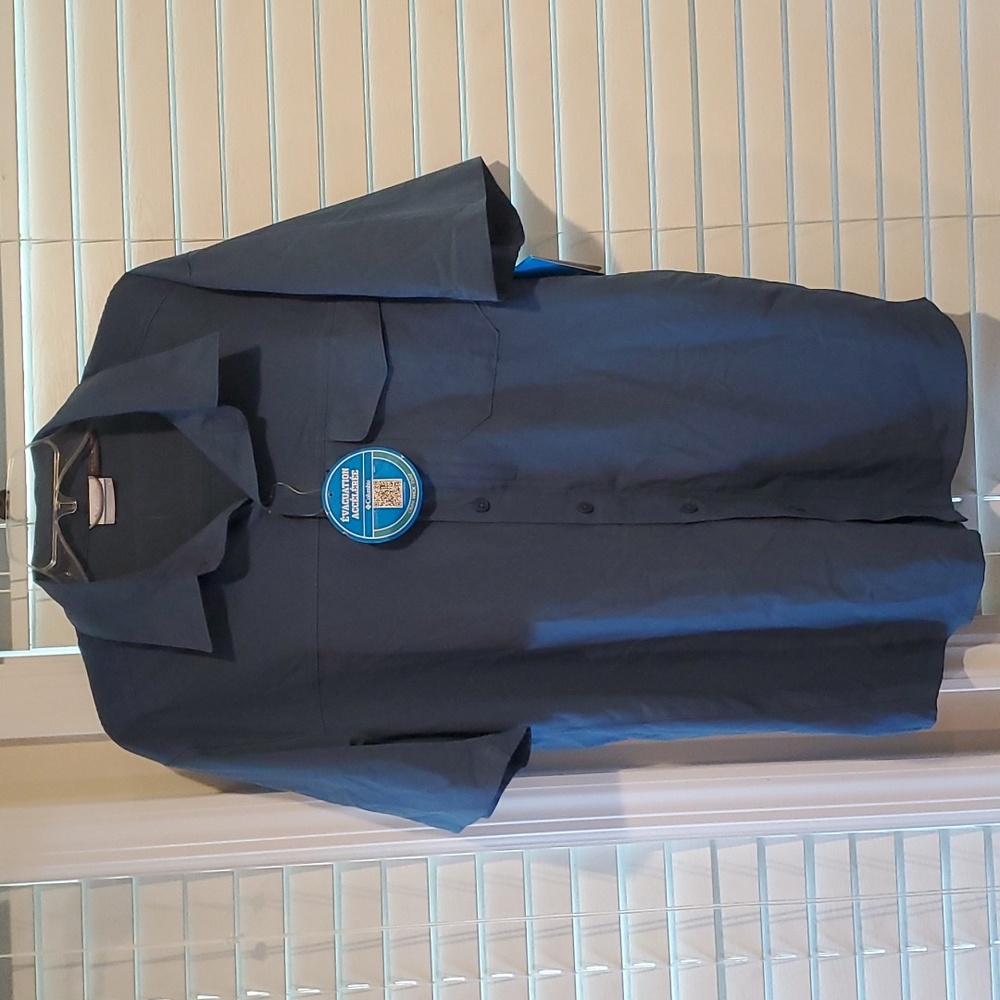 NWT Columbia Global Adventure Short Sleeve Shirt L